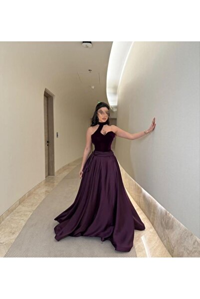 Masha Mashaeil ~ A sparkling mermaid-style evening dress