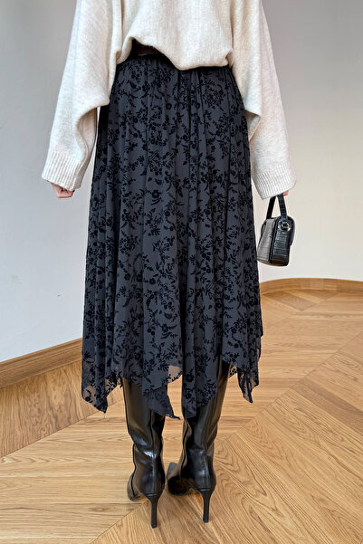 02Lady Fashion Asymmetrical Cut Textured Tulle Skirt