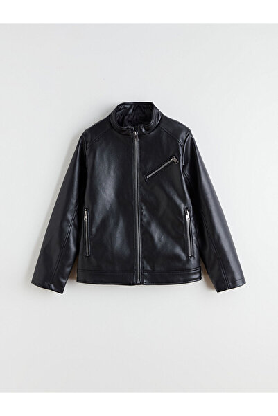 LC Waikiki Siyah Deri Görünümlü Erkek Çocuk Mont