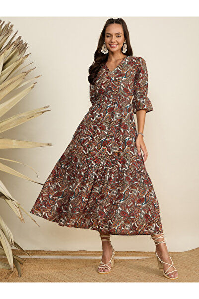 WineRed By Styli Women Brown Paisley Print Midi Dress
