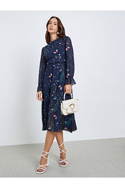 Take Two By Styli Women Floral Printed Round Neck Elastic Cuff Midi Dress