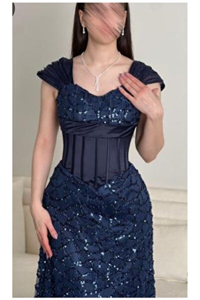 LUNA FASHİON Luxurious Navy Blue Sequin Dress from the Back