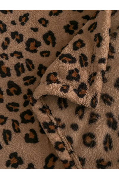 LC Waikiki Leopard Patterned Double Blanket