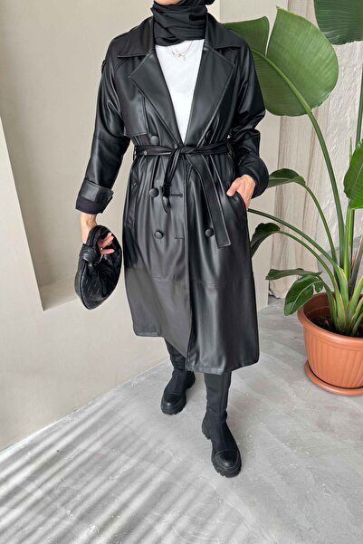 Rimel Moda معطف سارة الجلدي باللون الأسود