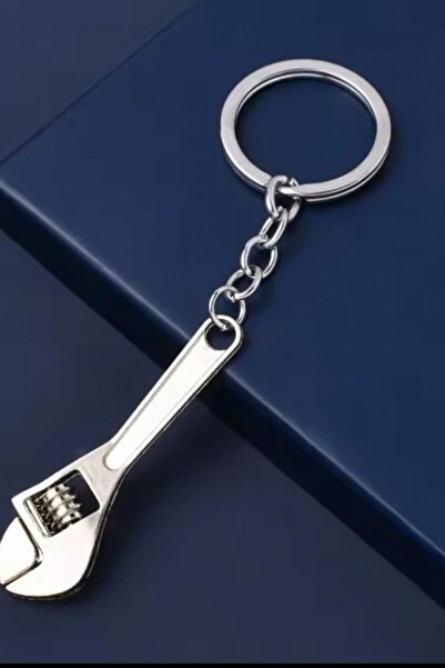 sıradışıhediyem Functional Wrench Shaped Keychain