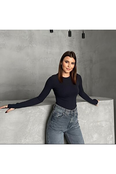 meymers Women's White Long Sleeve Basic Bodysuit with Finger Detail