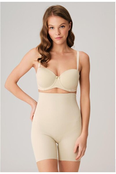 feolla Pantaloni scurți lungi cu tăiere eficientă cu laser, care nu lasă urme...