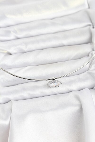 Inure Jewelry قلادة نسائية من النحاس الفضي اللون موديل تشوكر مرصعة بحجر الزركون