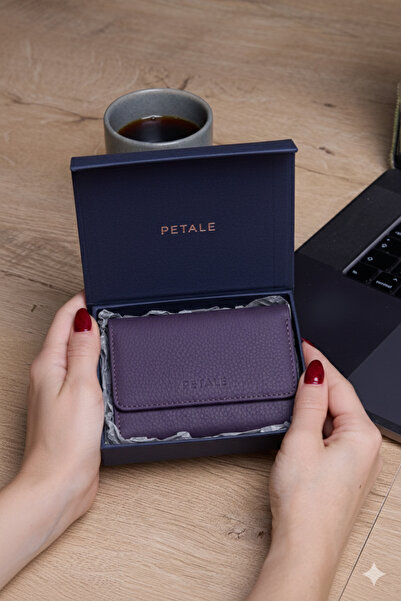 Lysande Petale Handmade Genuine Leather Horizontal Accordion Card Holder 12 C...