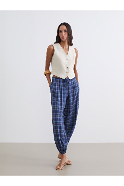 LC Waikiki LCW VisionMavi Beli Lastikli Ekose Kadın Pileli Jogger Pantolon