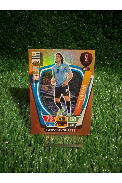 Panini Edinson Cavani Fans' Favorite 2022 Qatar World Cup Game Card