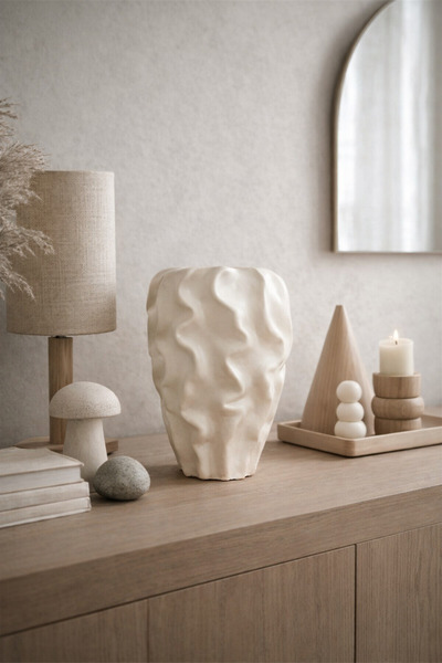 DOAHOMECONCEPT Dalgalı Büyük Boy Mat Krem Dekoratif Vazo