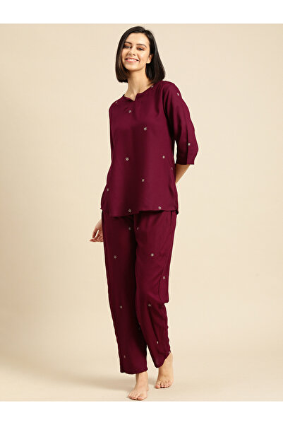 ICHAA By Styli Women Printed Rayon Top and Pyjama Set