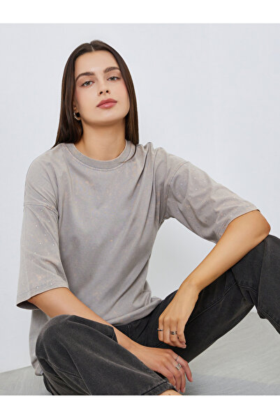 Styli Women Washed Studded Sleeve 100% Cotton T-Shirt