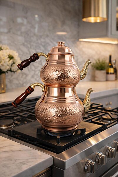 maison matmazel El İşçiliği Oymalı Bakır Çaydanlık Seti – Ahşap Saplı Gelenek...