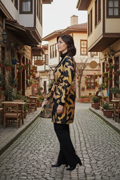 EN WOMAN Viscose Fabric Belted Geometric Patterned Women's Tie-Up Black Kimono