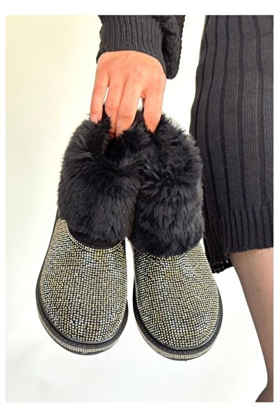 ZERİNAY AYAKKABI Likya Siyah Süet Gümüş Boncuk İşlemeli İçi Kürklü Kadın Bot