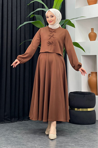 Tesettür Diyarı طقم تيسيتير للغوص من بيريس مع فيونكة - بني