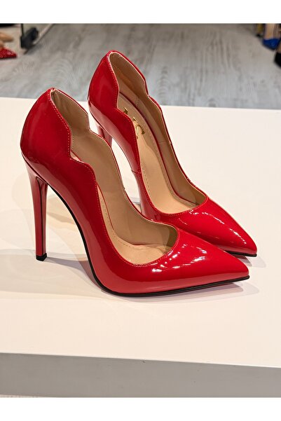 New Stiletto Store Stiletto kırmızı rugan 12 cm topuk