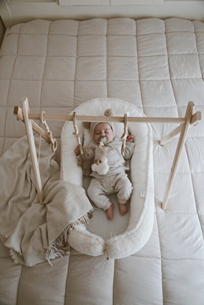DERY BABY Teddy Babynest Bebek Yatagı + Ahşap Oyun Alanı Baby Gym + Sallanan ...