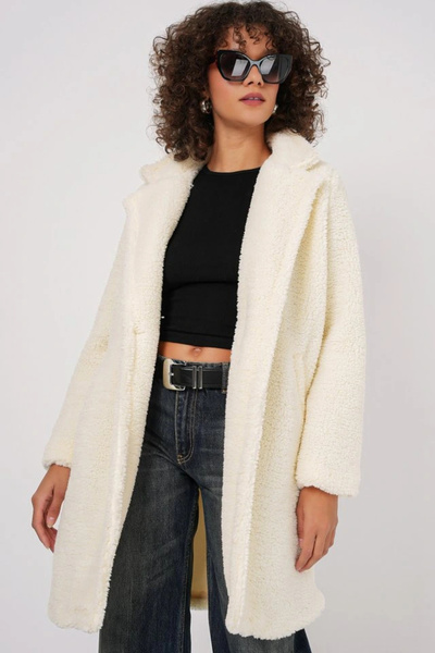 nedo7 9148 Oversize Plush Coat - Ecru