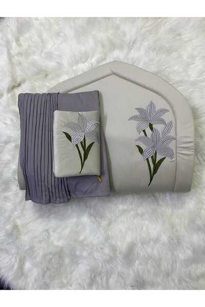 LUXURY A padded prayer rug set for your comfort, featuring beautiful and mode...