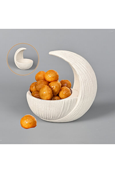 Generic Ramadan Serving Plate with Crescent Design – 20 cm