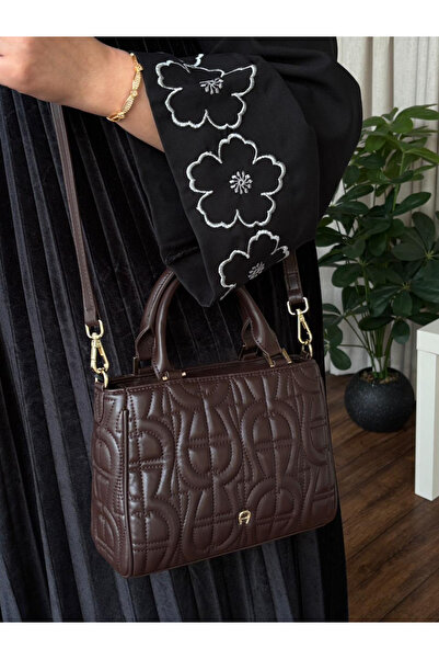 RRD Shoulder bag with accessories