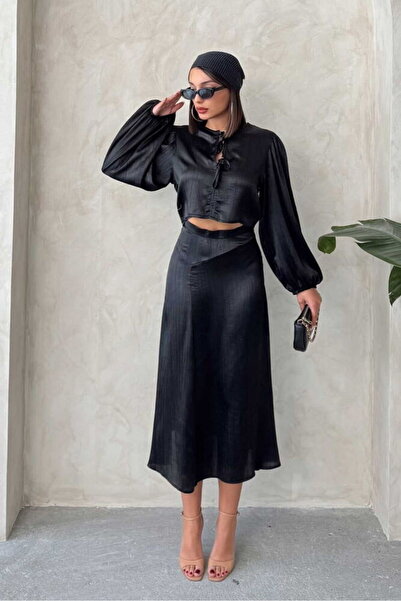 H1 Style تنورة الساتان كراشلي