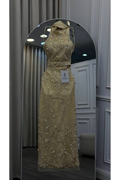 Banan dresses A dress that speaks of elegance