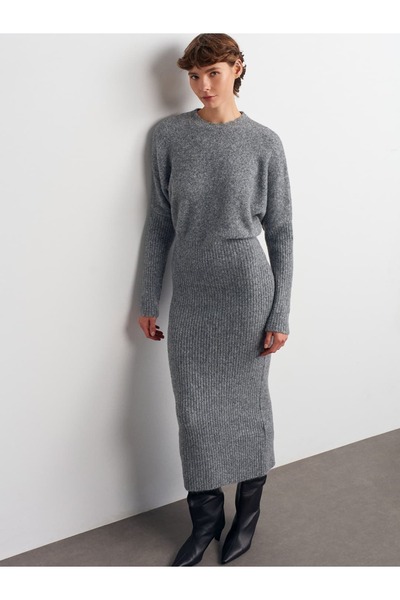 Serpirella Butik Crew Neck Soft Textured Knitwear Dress