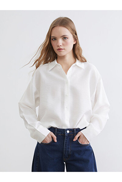 LC Waikiki قميص نسائي أبيض ذو ملمس قصة فضفاضة أيروبين