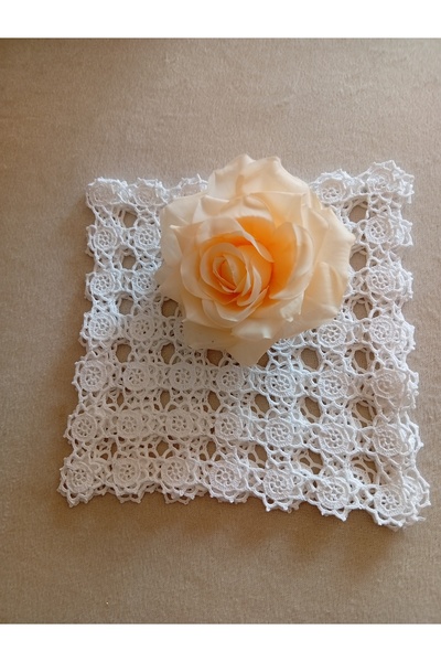 Pervin Ablacım Lace Room Set, 4 Pieces, Hand-Crocheted.