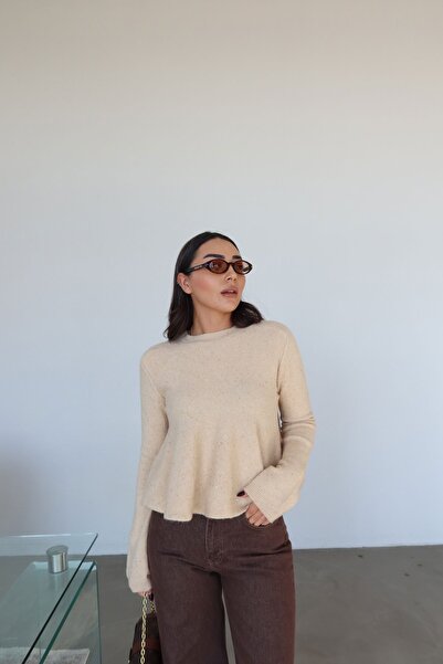 Özge Özgenç Sequin Glitter Peplum Sweater