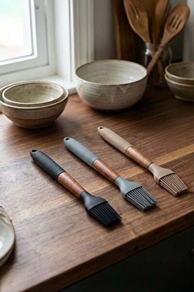 Vadi فرشاة بيض من السيليكون بمقبض خشبي مقاومة للحريق وغير لاصقة ومقاومة للحرارة