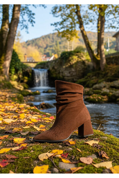 Shoesers Women's Trend Bellows Design Boots Back Zipper Pointed Toe Thick Hee...