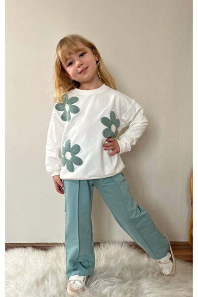 Patriko SET PENTRU FETE SEZONUL 2, STIL SPORTIV, CU BRODATURI DE FLORI - 2 PIESE