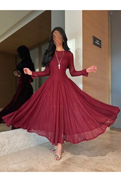 salsa-dresses Soft lace midi dress