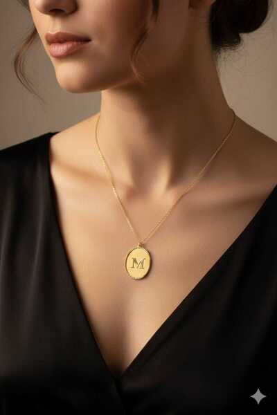 Nefertiti 925 Ayar Gümüş Gold Kaplama M Harfli Plaka Kolye Harf