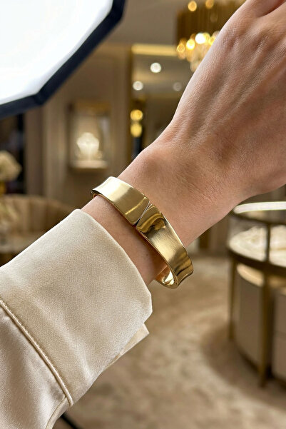 bacc Trend 316L Çelik Kalın Kelepçe Bilezik Kadın Bileklik BCYJ-251046