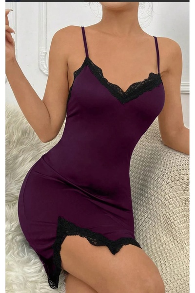 ELVİNNİSA kadın gecelik mor gögüs ve bacak kısmı dantelli yırtmaclı özel kutu...
