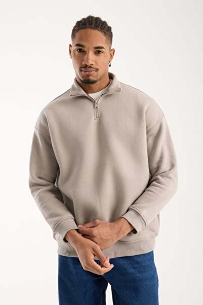 Store سترة رجالية بياقة مدورة قصة فضفاضة مصنوعة من القطن بنسبة 65% وقصة فضفاضة