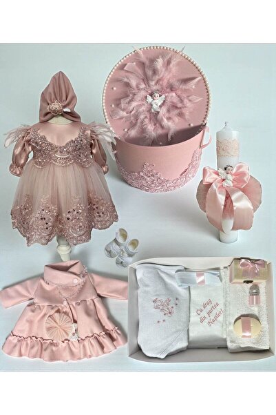 Botez cu Alina Set complet botez fetita Alina – roz prafuit cu palton si tema...