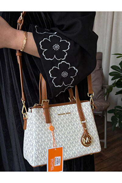 GGGG Elegant, high-quality women's shoulder bag with all accessories