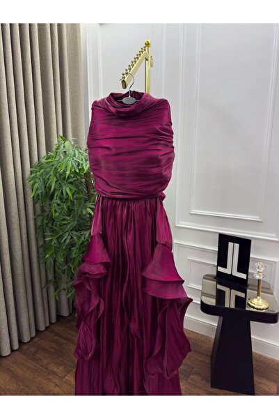 Maliha Fashion Magenta Royal Dress
