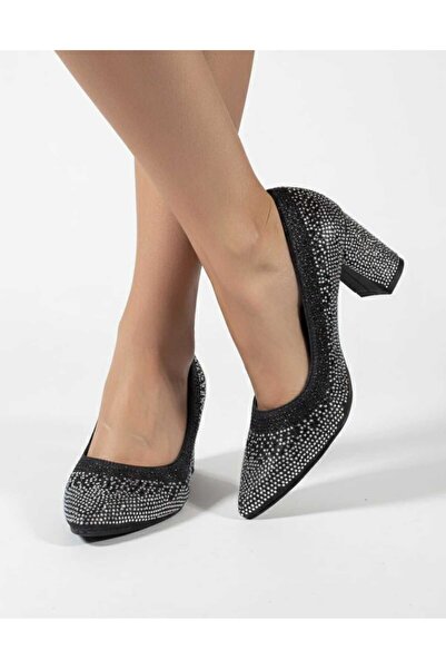 VARLIK AYAKKABI Handmade Evening Shoes with Thick Heel and Stone