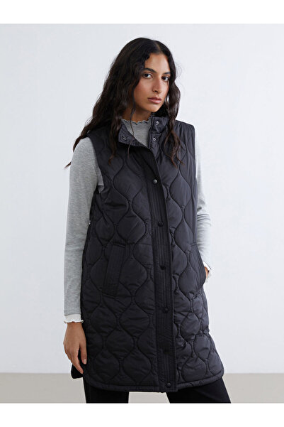 LC Waikiki Black Mock Neck Quilted Women's Puffer Vest