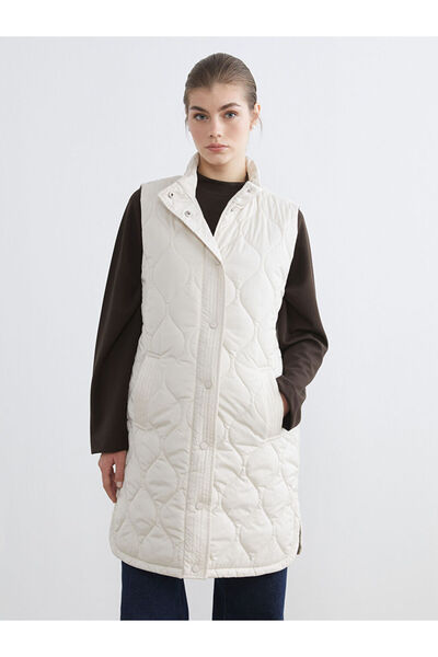 LC Waikiki Ecru Mock Neck Quilted Women's Puffer Vest