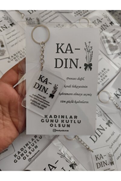 HediyelikAVM 8 mart dünya kadınlar günü hediyesi pleksi anahtarlık 1 adet