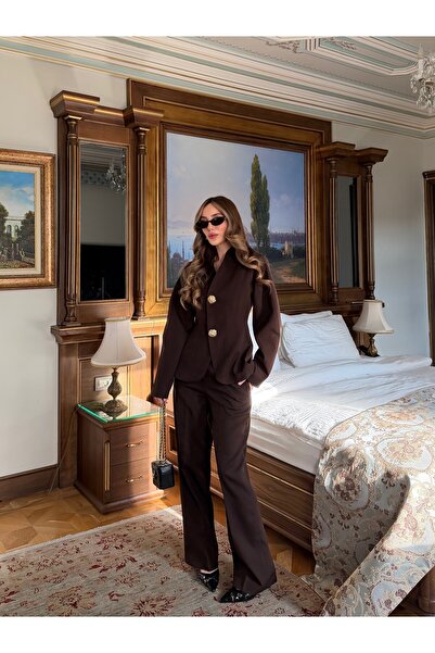 Laluvia Brown Gold Button Detailed Waist-Fitting Suit - 2025186